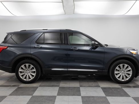 Used 2023 Ford Explorer Limited w/ Equipment Group 301A image 14