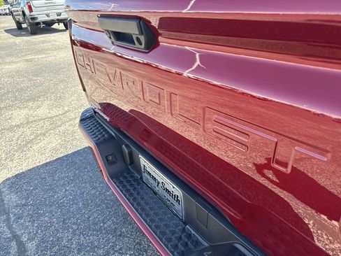 Certified 2025 Chevrolet Colorado LT image 38