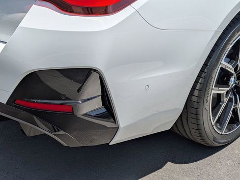New 2026 BMW i4 eDrive40 w/ M Sport Package RWD image 39