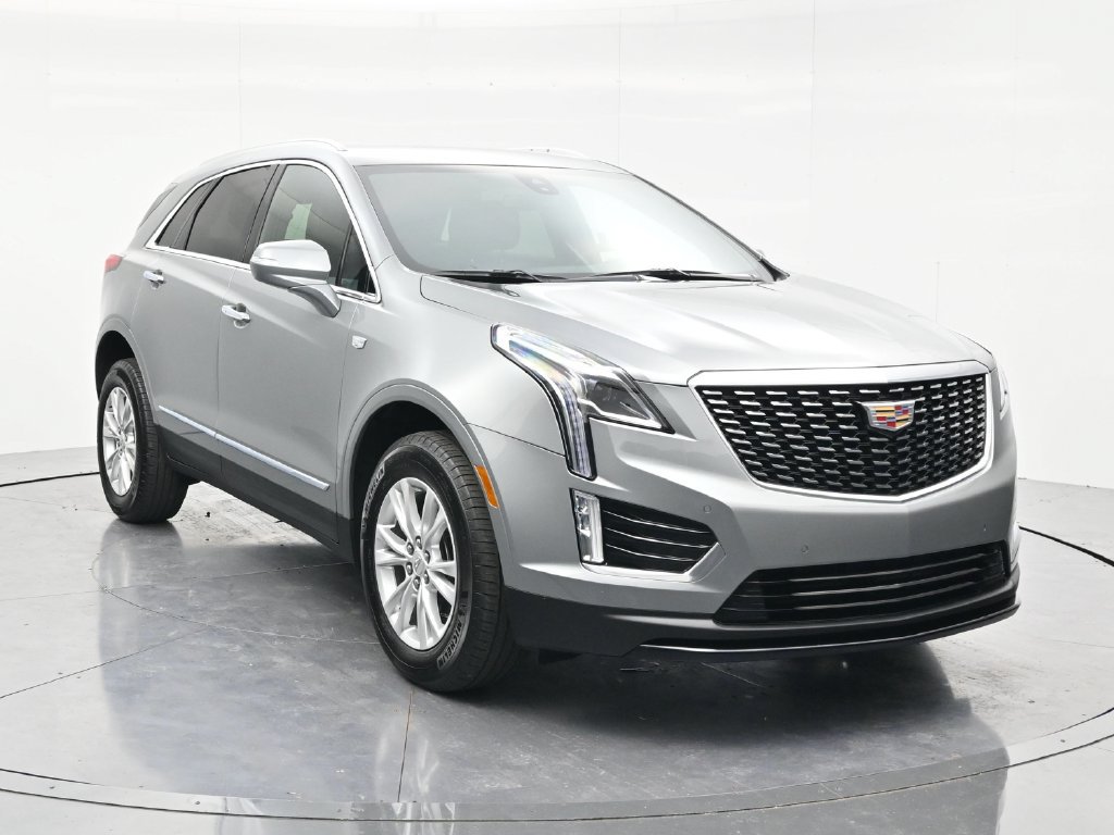 Used 2025 Cadillac XT5 Luxury AWD/4WD image 3