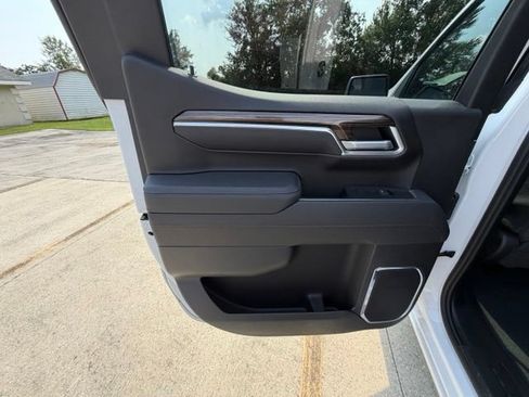 Used 2026 Chevrolet Silverado 1500 RST AWD/4WD image 25
