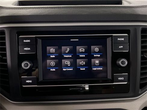 Used 2022 Volkswagen Atlas SE image 13