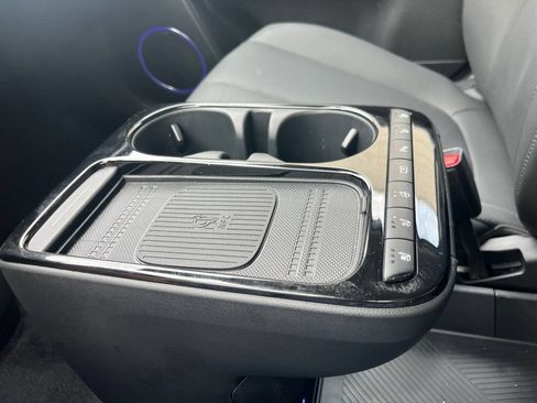 Used 2025 Hyundai Ioniq 5 Limited RWD image 17