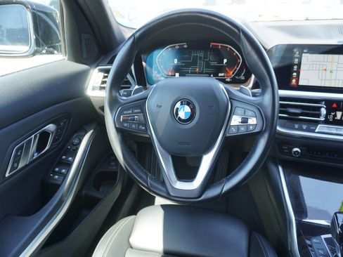 Used 2022 BMW 330i xDrive Sedan w/ Driving Assistance Package AWD/4WD image 15