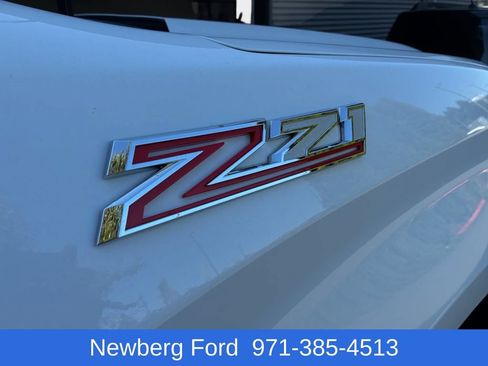 Used 2024 Chevrolet Silverado 1500 W/T w/ Z71 Off-Road Package AWD/4WD image 30