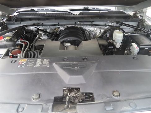 Used 2016 Chevrolet Silverado 1500 LT w/ LT Convenience Package image 11