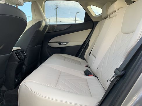 Used 2025 Lexus NX 350 AWD w/ Accessory Package (2T) image 32