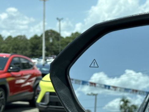 Certified 2024 Hyundai Kona SEL w/ Convenience Package FWD image 17