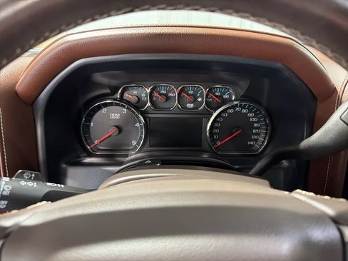 Used 2015 Chevrolet Silverado 2500 High Country w/ Duramax Plus Package AWD/4WD image 26