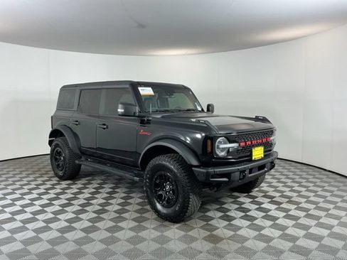 Used 2024 Ford Bronco Wildtrak AWD/4WD image 3