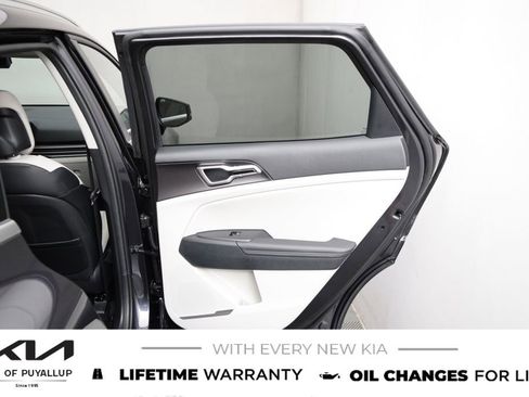 New 2026 Kia Sportage EX AWD/4WD image 13