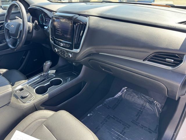 Certified 2020 Chevrolet Traverse Premier w/ Redline Edition FWD image 5