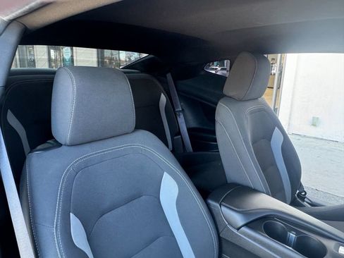 Used 2017 Chevrolet Camaro LT w/ Technology Package RWD image 23