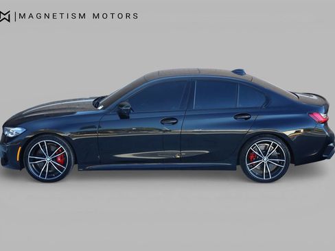 Used 2022 BMW M340i w/ Premium Package image 2