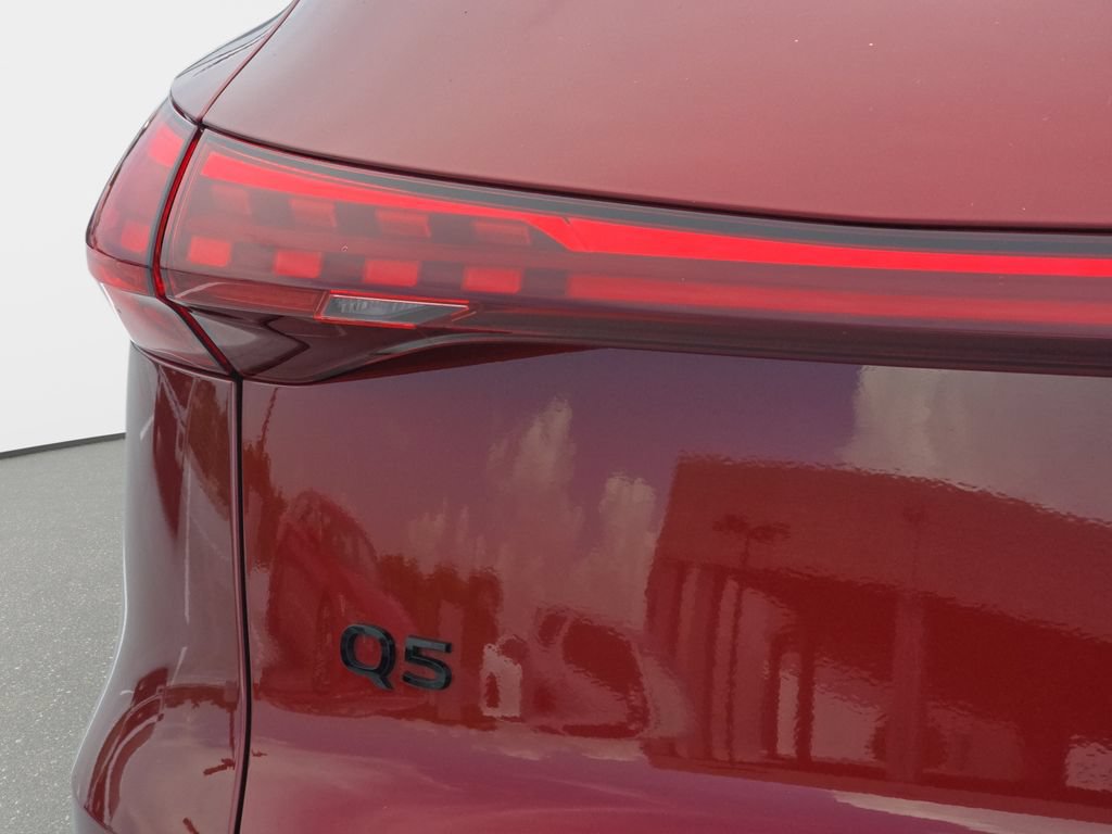 Certified 2025 Audi Q5 Premium w/ Convenience Package AWD/4WD image 26