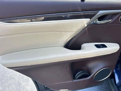 Used 2016 Lexus RX 350 FWD w/ Luxury Package image 18