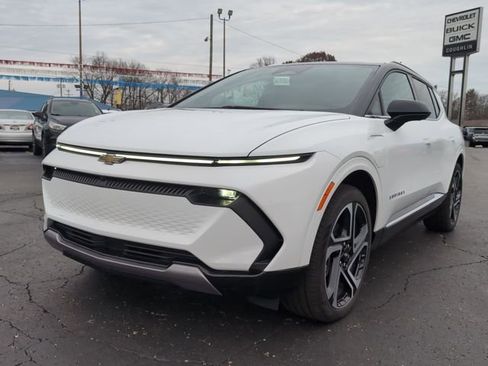 New 2025 Chevrolet Equinox EV LT image 3