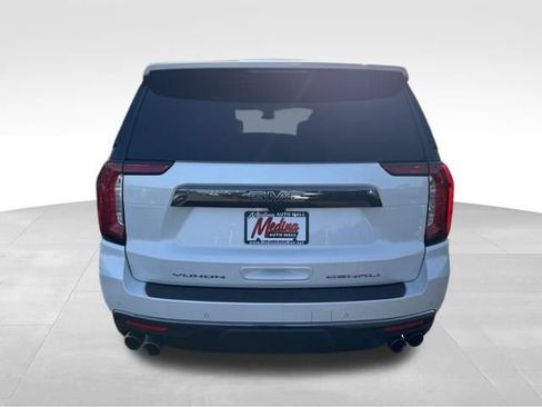 Used 2023 GMC Yukon XL Denali Ultimate AWD/4WD image 6