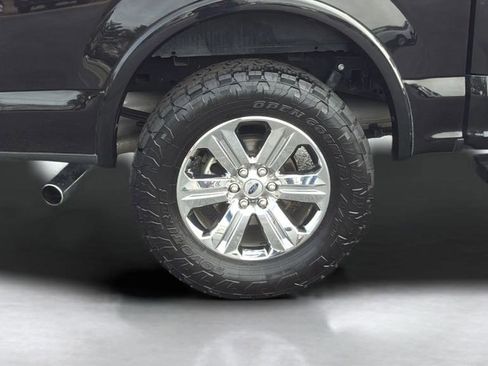 Used 2020 Ford F150 Lariat w/ Equipment Group 502A Luxury image 23