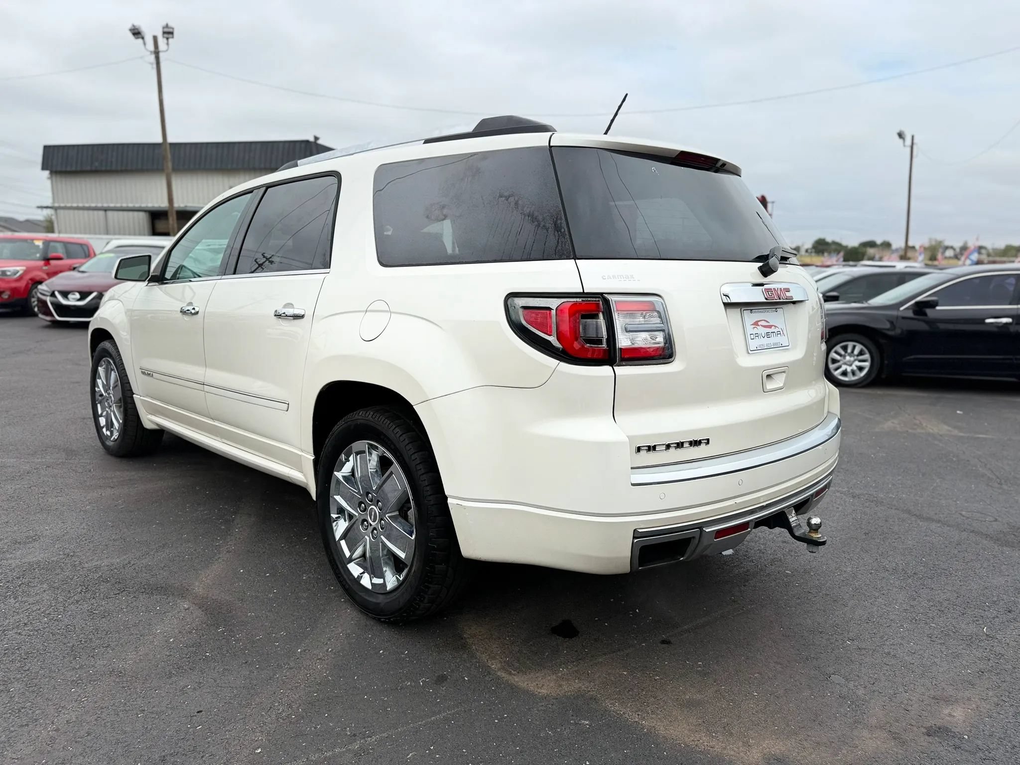 Used 2014 GMC Acadia Denali FWD image 9