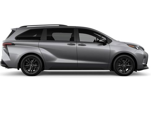 New 2026 Toyota Sienna XSE image 24