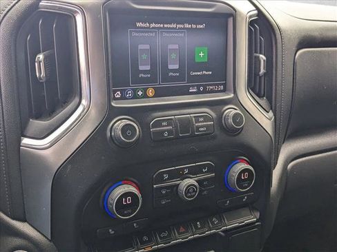 Used 2021 Chevrolet Silverado 1500 LT w/ Z71 Off-Road Package image 13