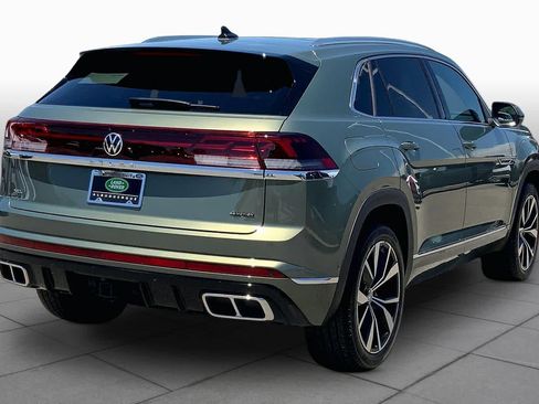 Used 2025 Volkswagen Atlas Cross Sport SEL Premium R-Line AWD/4WD image 12
