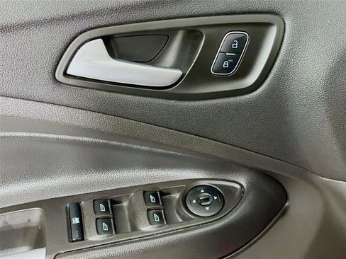 Used 2018 Ford Escape SEL image 21