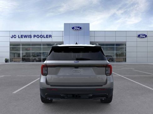New 2026 Ford Explorer ST-Line w/ ST-Line Street Pack image 5