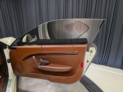 Used 2013 Maserati GranTurismo Sport image 24