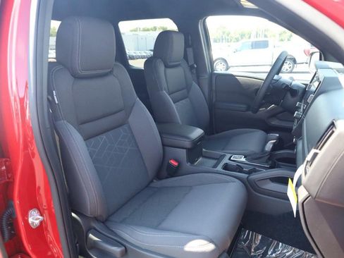 New 2026 Nissan Frontier SV w/ SV Convenience Package AWD/4WD image 21