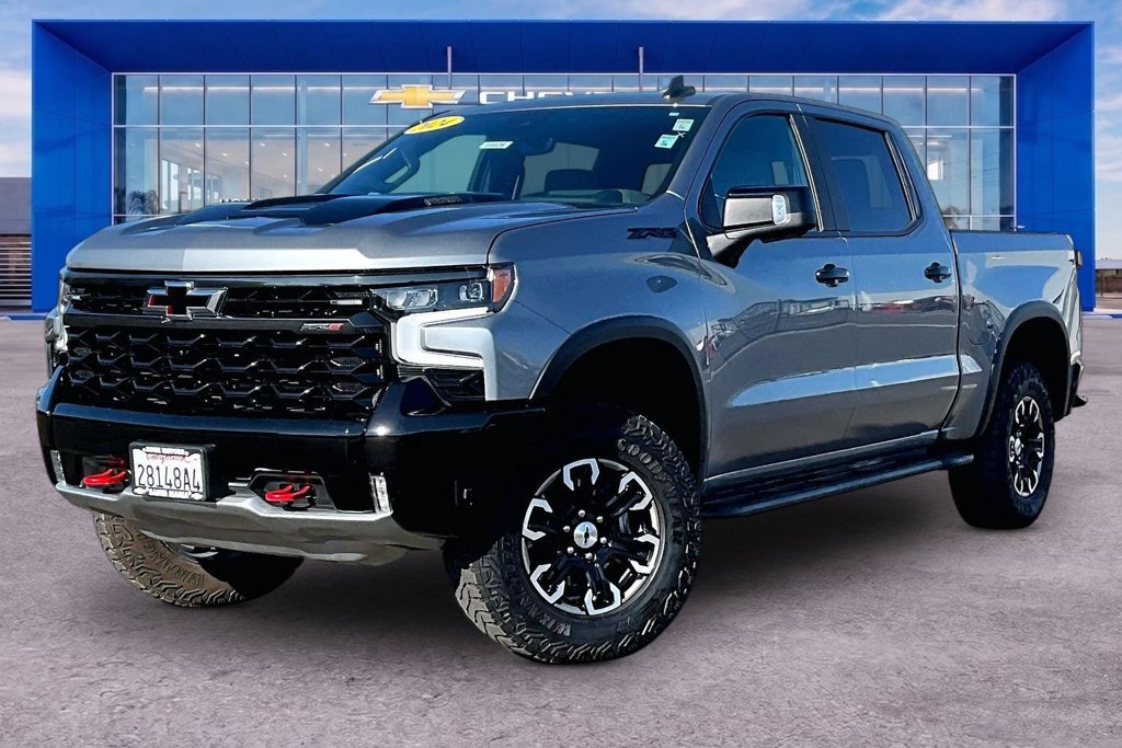 Used 2024 Chevrolet Silverado 1500 ZR2 w/ Technology Package AWD/4WD image 36
