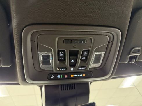 New 2025 Chevrolet Silverado 1500 LTZ image 21