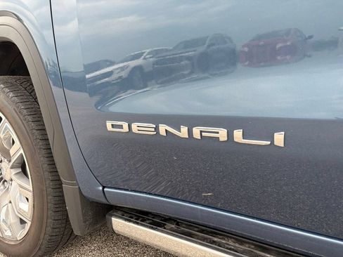 Used 2025 GMC Sierra 1500 Denali AWD/4WD image 46