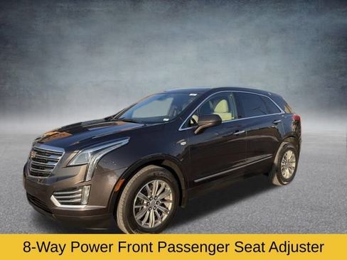 Used 2018 Cadillac XT5 Luxury w/ Driver Awareness Package image 13
