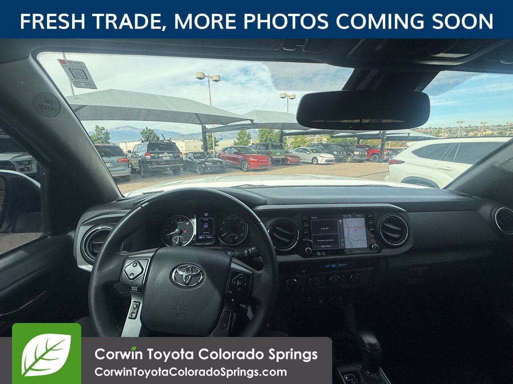 Used 2023 Toyota Tacoma TRD Off-Road w/ Technology Package AWD/4WD image 13