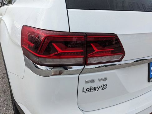 Certified 2022 Volkswagen Atlas SE image 11