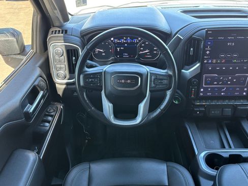 Used 2021 GMC Sierra 1500 SLT image 29