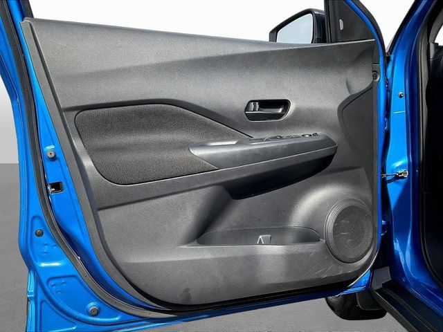 Certified 2025 Nissan Kicks Play S FWD image 22