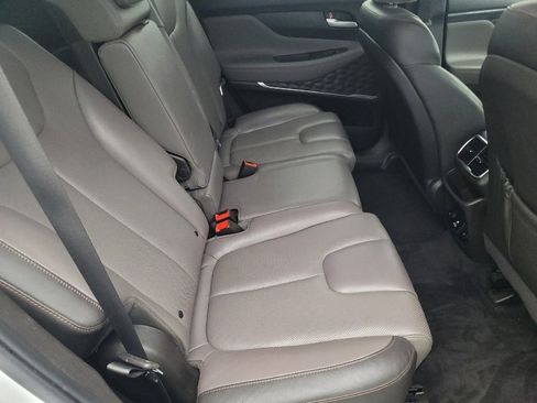 Used 2019 Hyundai Santa Fe AWD image 19