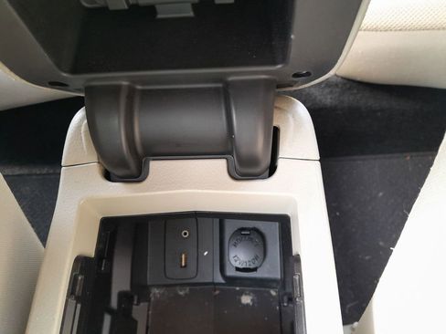 Used 2016 Subaru Impreza 2.0i AWD/4WD image 28