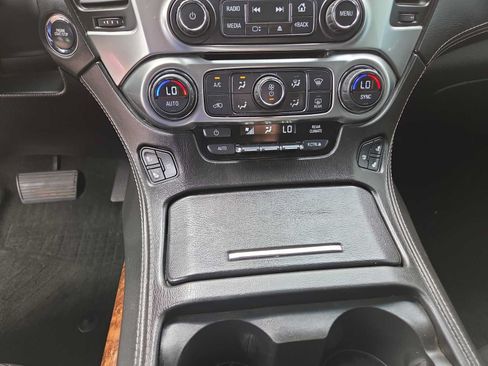 Used 2016 Chevrolet Tahoe LTZ AWD/4WD image 25