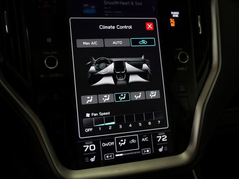 Used 2020 Subaru Outback Limited image 25