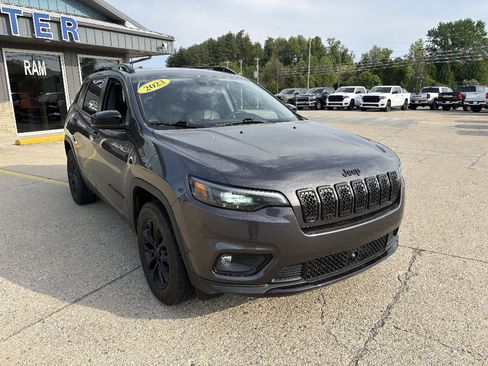 Used 2023 Jeep Cherokee Altitude Lux AWD/4WD image 7