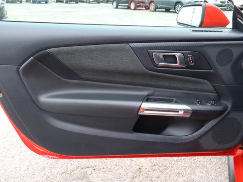 Used 2024 Ford Mustang Coupe image 13