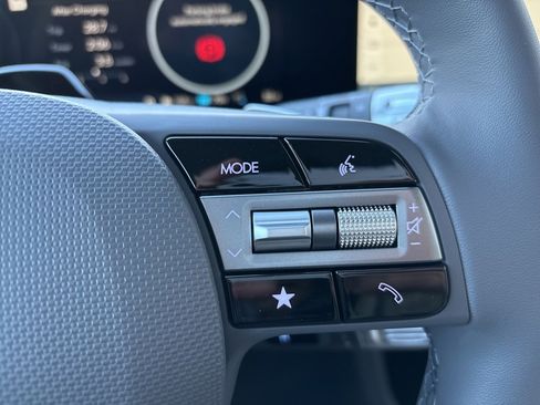 New 2025 Hyundai Ioniq 5 SEL image 20