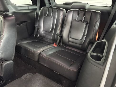 Used 2019 Ford Explorer Sport w/ Equipment Group 401A AWD/4WD image 32
