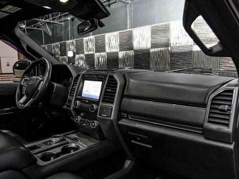 Used 2021 Ford Expedition Max XLT RWD image 11