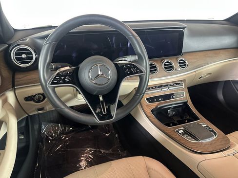 Certified 2023 Mercedes-Benz E 350 4MATIC Sedan image 25