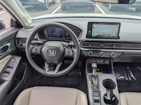Used 2023 Honda Civic Touring image 16